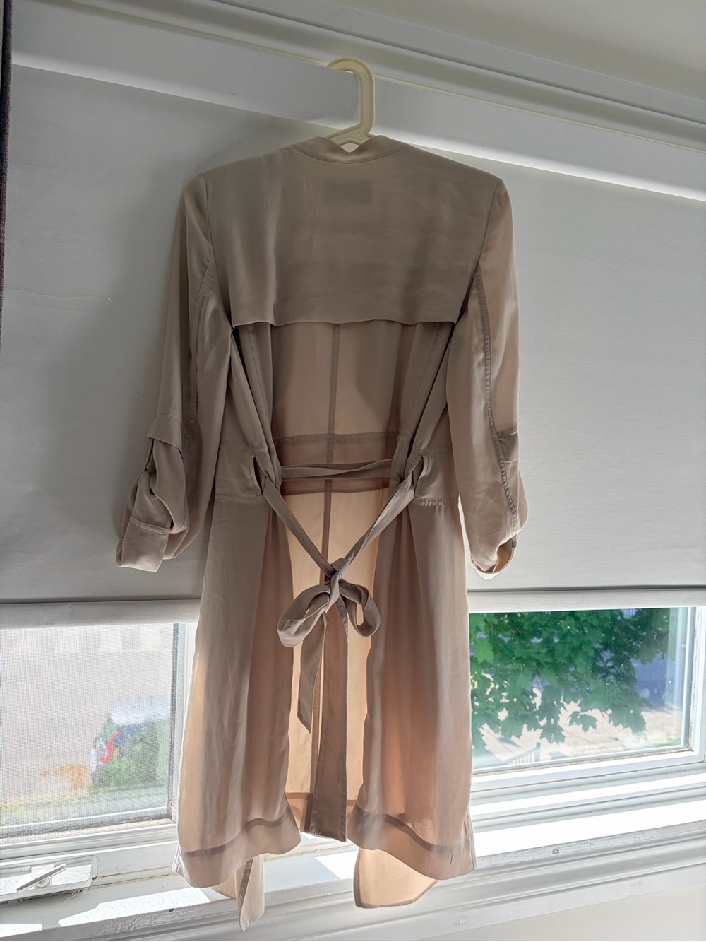 Babaton Cream Lightweight Duster Robe - Picture 2 of 2